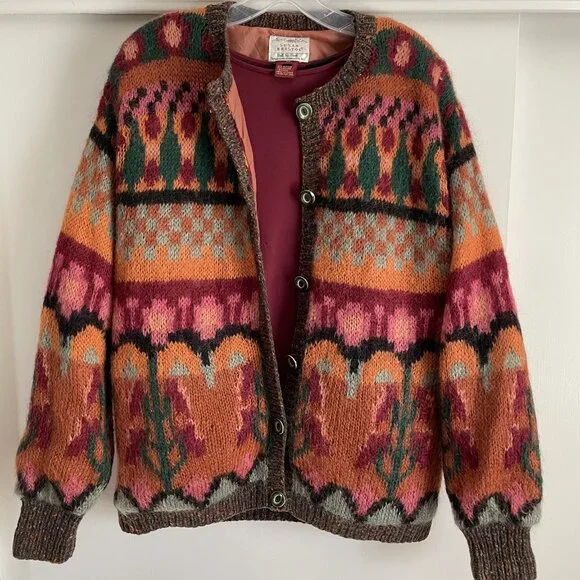 Susan Bristol Sweater VTG Hand Knit Button Cardigan Size M Burnt Orange Brown - Picture 1 of 16